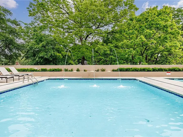 905 Juniper St NE #309 — Photo 44