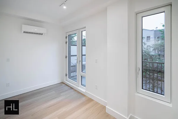 Rented by Highline Residential | media 26