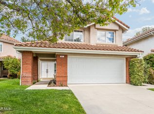 611 Twin Peaks Ave, Simi Valley, CA 93065