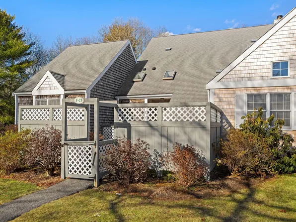 21 Chilmark Drive, East Falmouth, MA 02536