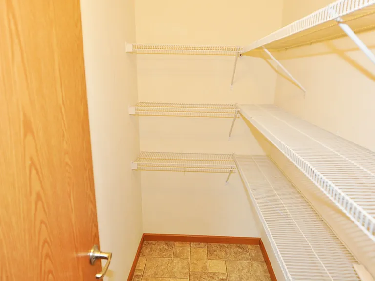 404 Neighbor St — Photo 15