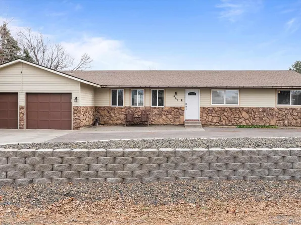 807 S Belfair St, Kennewick, WA 99336