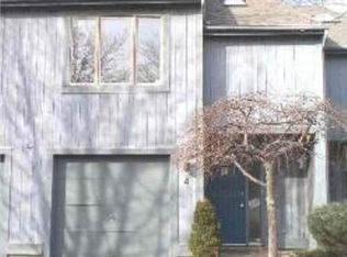 4 Daryl Ct #4, Glen Rock, NJ 07452