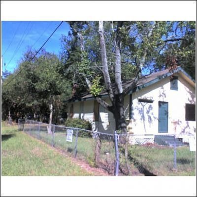 1st image of 154 Shortreed St