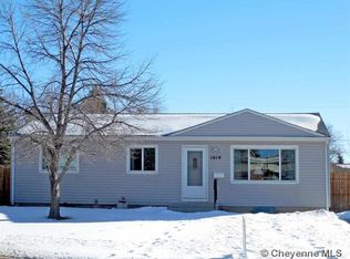 1019 Diamond Ave, Cheyenne, WY 82001