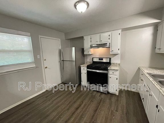 4th image of 605 Patterson St APT 2