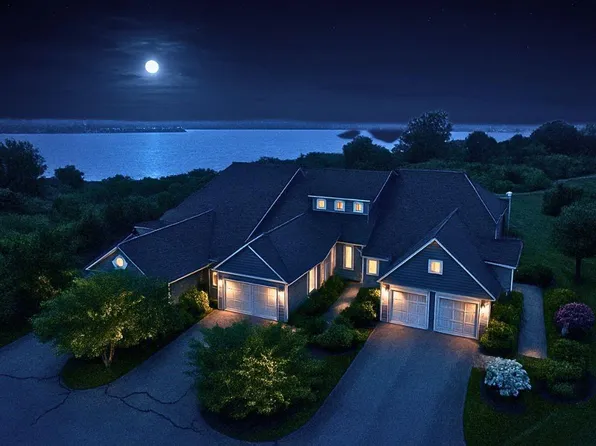 83 Waters Edge St #24, Tiverton, RI 02878