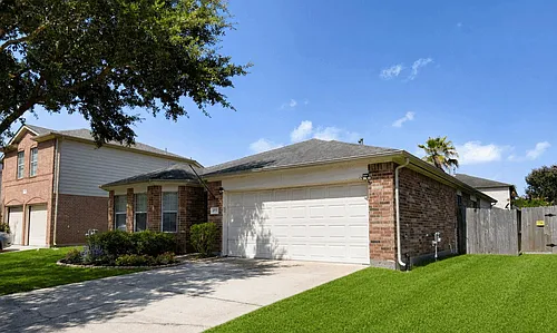 4717 Foster Hill Ct Photo 1