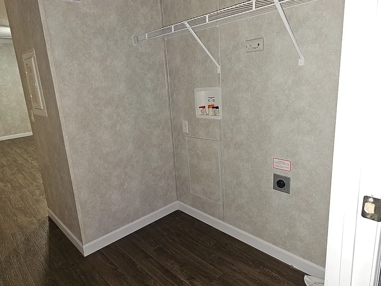 855 W Jefferson St #141 — Photo 12