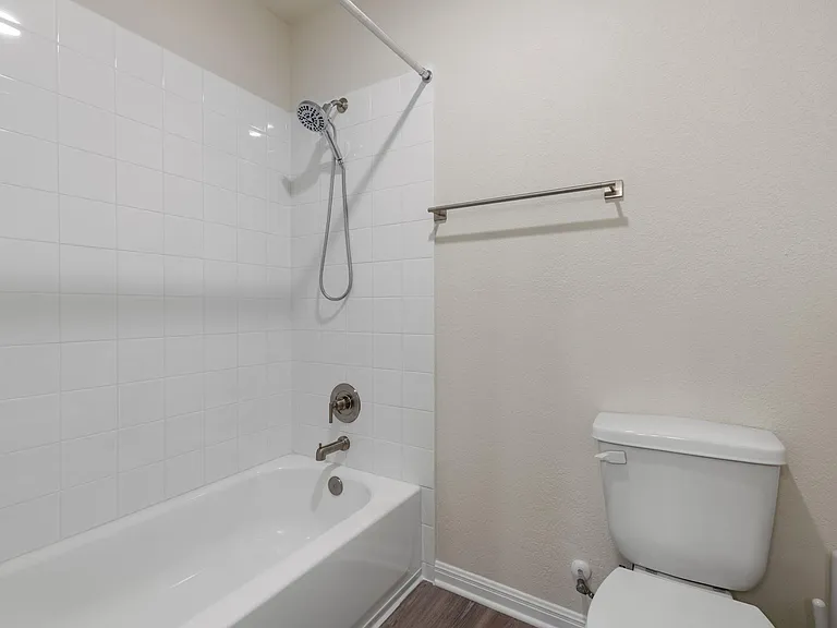 8306 Haflinger Dr — Photo 33
