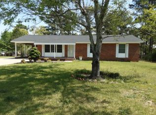 3341 Clemson Dr, Fayetteville, NC 28306