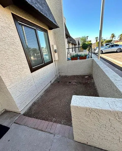 3 bed, 2.0 bath, 1134 sqft, $1,599 — Photo 2