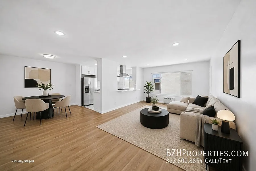 1039 N Harper Ave #9