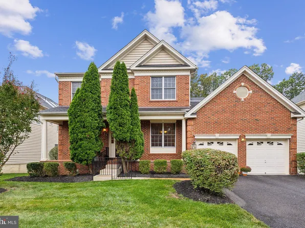 25359 Justice Dr, Chantilly, VA 20152