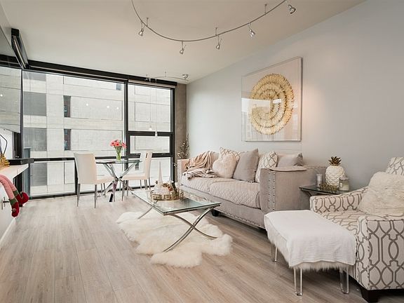 2nd image of 350 11th Ave Unit 629