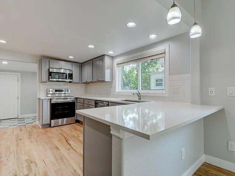 2643 W 38th Ave — Photo 20