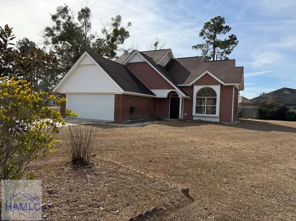 1950 Woking Ct, Hinesville, GA 31313