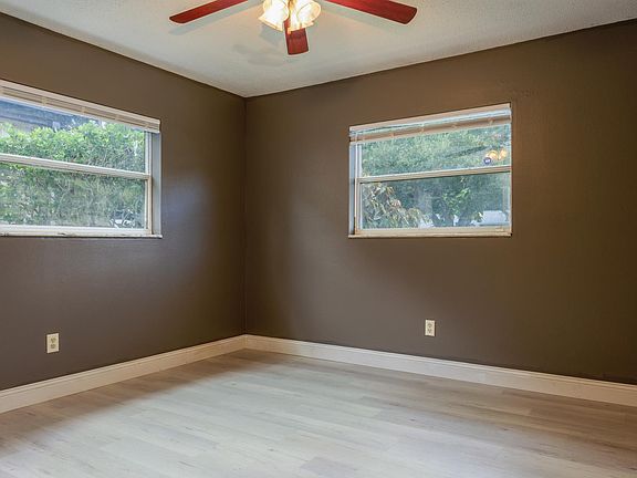 5th image of 5327 5th St S