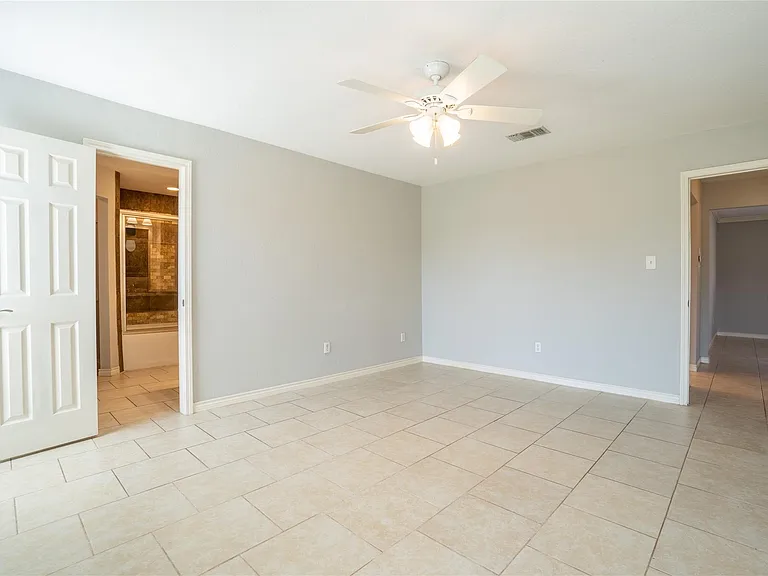140 Lakewood Dr — Photo 19