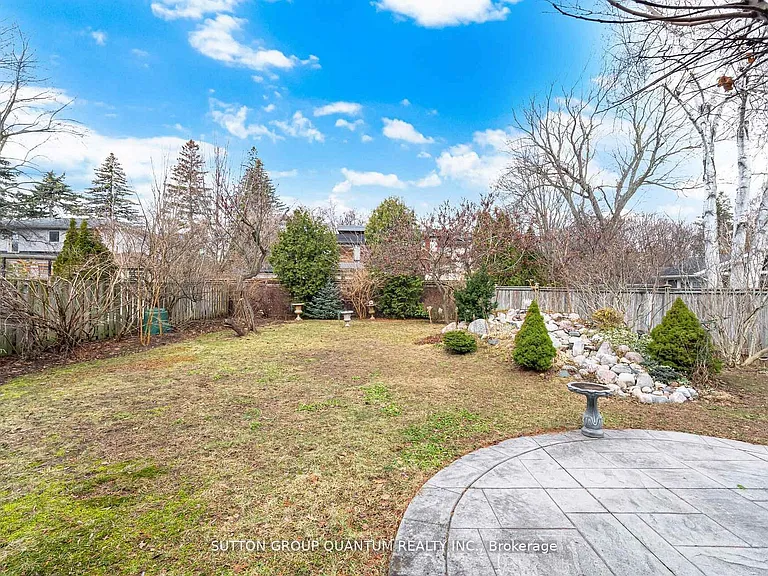 1511 Ifield Rd — Photo 43