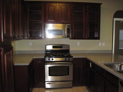 3rd image of 421 Winter Garden Ave