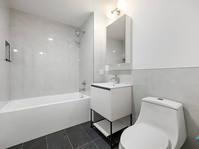 3510 Glenwood Rd #7A — Photo 9