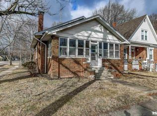 1101 N Walnut St, Springfield, IL 62702