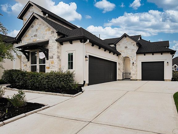2nd image of 5410 Caroline Lake Dr