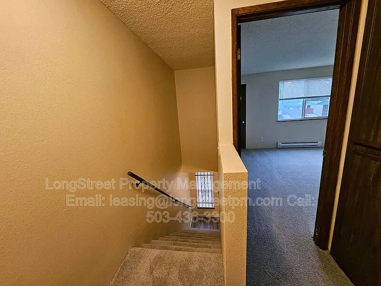3211 SE Wake St #1 — Photo 9