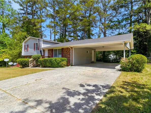 6278 Thornhedge Dr, Riverdale, GA 30296
