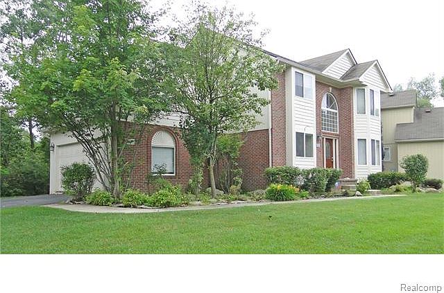 1st image of 8985 Campbell Creek Dr