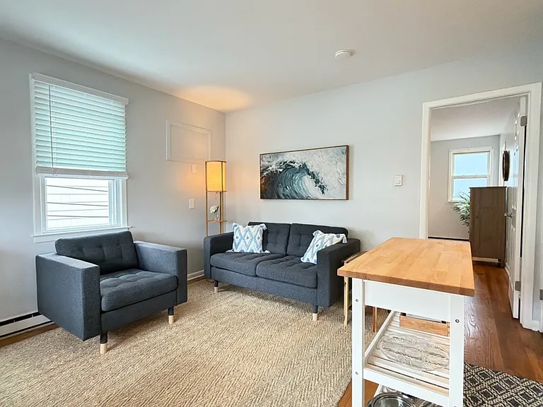 4 S Monroe Ave #A — Photo 2