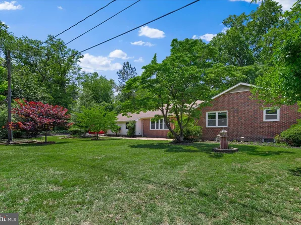 505 Lakewood Dr, Milford, DE 19963