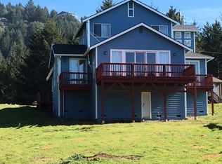 130 Nob Hill Rd, Whitethorn, CA 95589