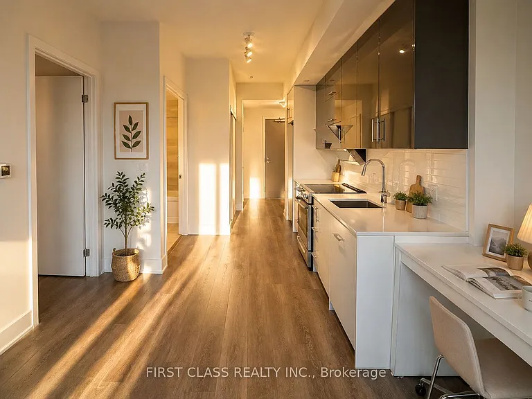 188 Fairview Mall Dr #728 — Photo 2