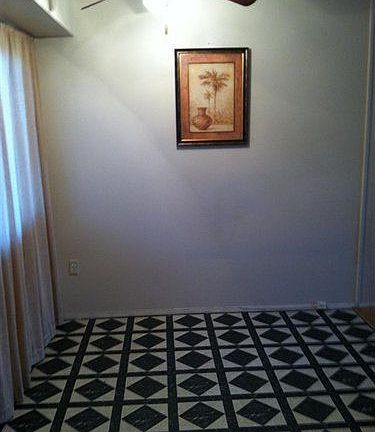 5th image of 4664 Country Ln #136