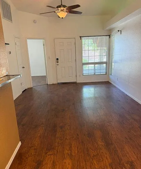 8140 N 107th Ave #134 — Photo 8