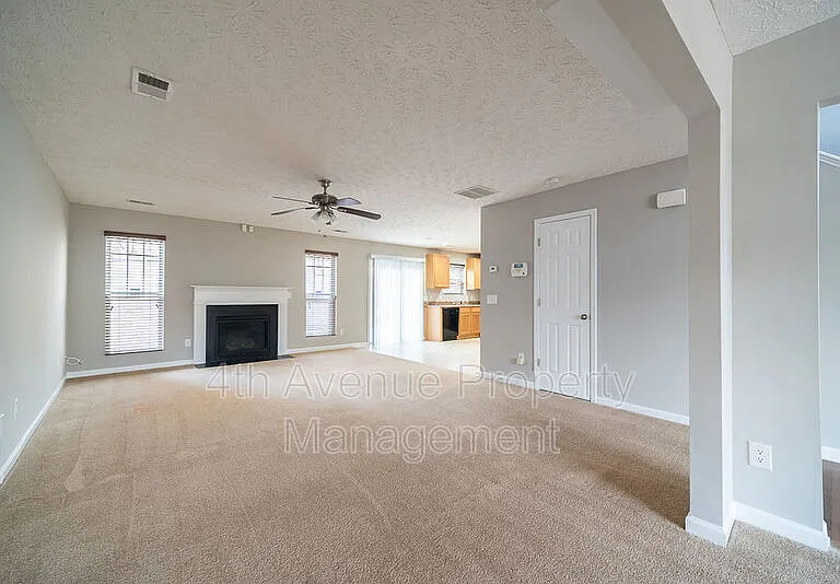2437 Peach Shoals Cir — Photo 5