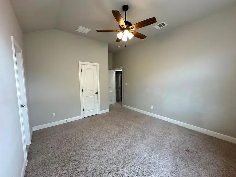 3004 Desert Shade Bnd — Photo 22