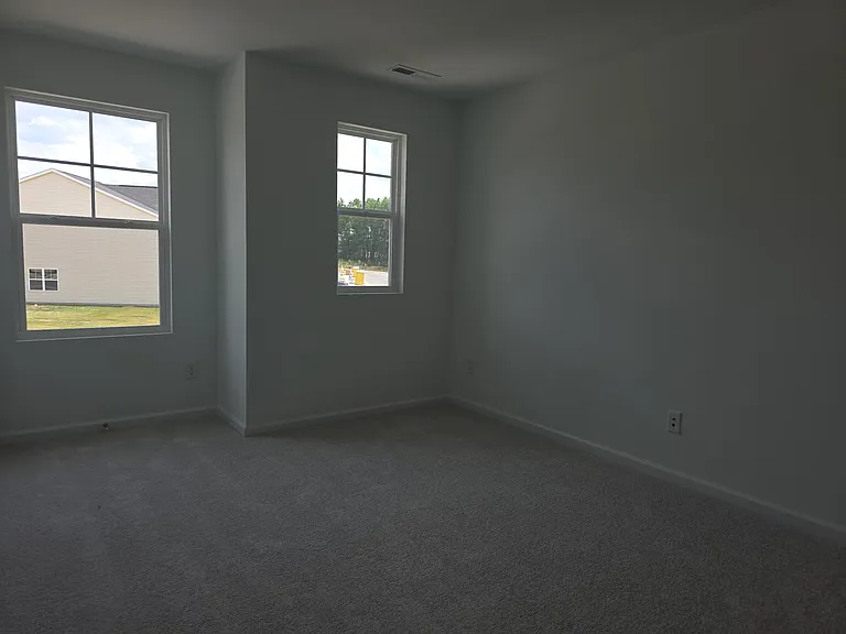 217 Caitlyn Pkwy — Photo 16