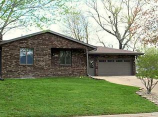 605 E Jefferson St, Knoxville, IA 50138