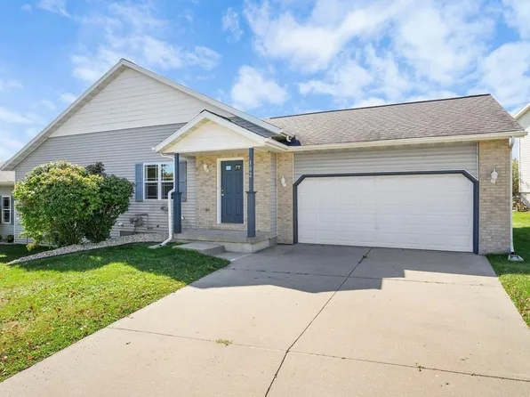102 East Northlawn Drive, Cottage Grove, WI 53527