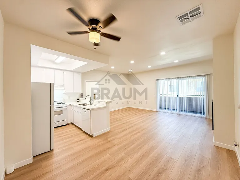 11459 COLLINS ST. — Photo 49