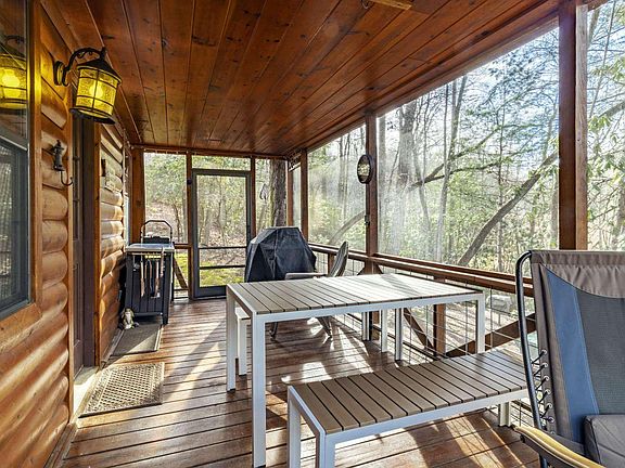 3rd image of 266 Mabry Ln