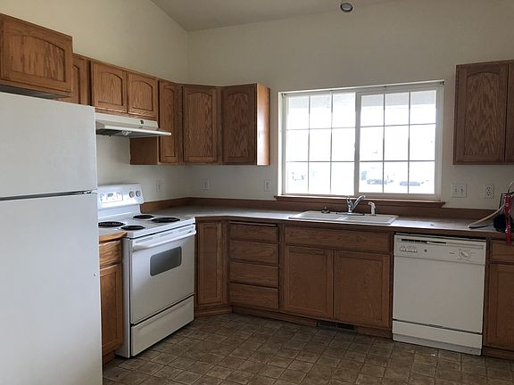 2nd image of 8011 Hudson Dr