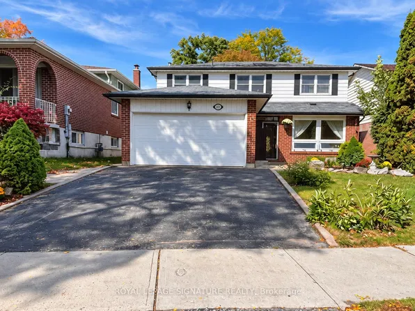 1476 Fieldlight Blvd, Pickering, ON L1V 2S4
