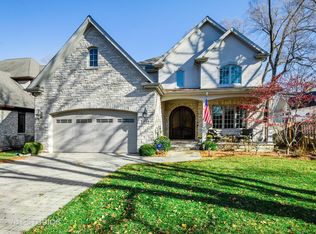 1139 Blackthorn Ln, Northbrook, IL