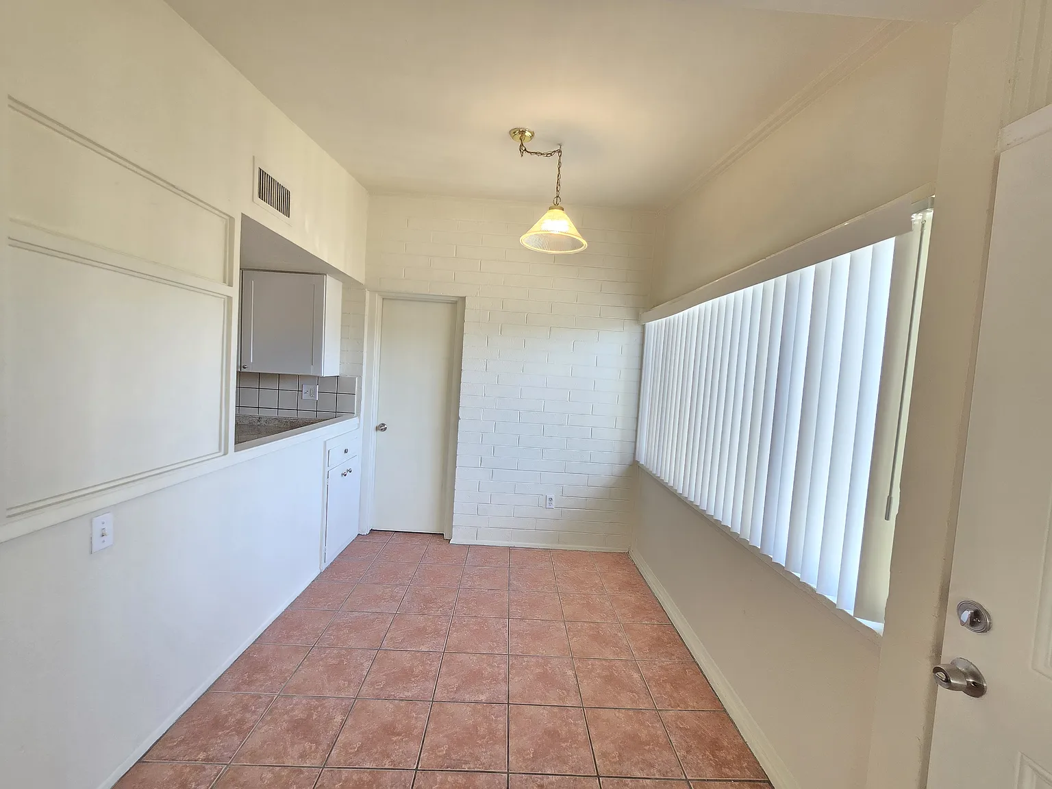 1 bed, 600 sqft, $1,125 — Photo 4