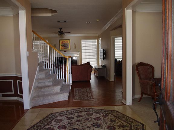 4th image of 3409 Camden Dr