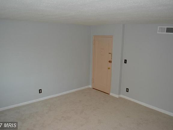 4th image of 2911 Willston Pl APT 201